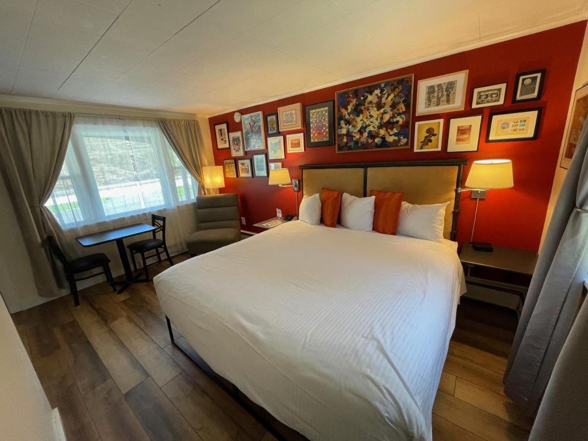 Sleep Woodstock Motel Экстерьер фото